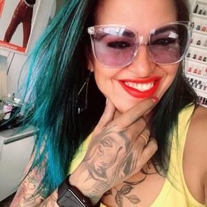 Meet your Posher, Marah